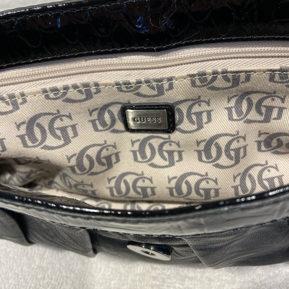 Retro Black Guess Textured Clutch Bag Purse Pocketbook - Picture 8 of 8